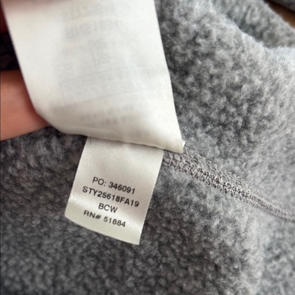 Patagonia women’s better sweater Light Gray Fleece Pullover size L - Picture 4 of 5